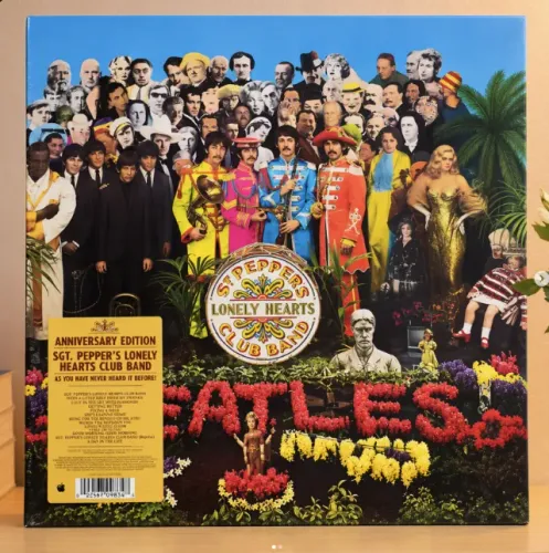 LP VINIL GATEFOLD THE BEATLES SGT PEPPER´S LONELY HEARTS CLUB BAND LACRADO IMPORTADO