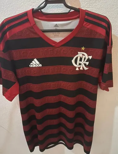 Camisa do Flamengo retrô