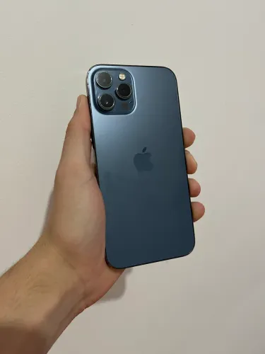 iPhone 12 Pro Max azul 