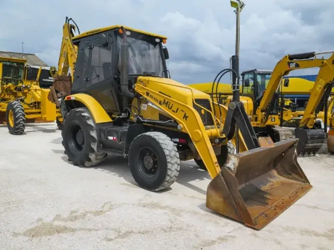 Retroescavadeira Muller MR406 2024 3.150h