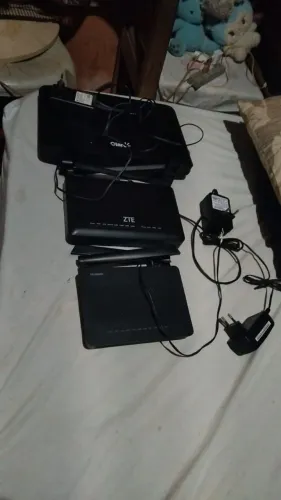 Vendo 3 aparelho roteador wi fi pra hoje... 