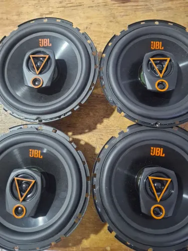 Boca de som jbl