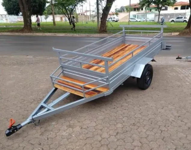 Carretinha 2.50 x 1.20 nova resistente e segura