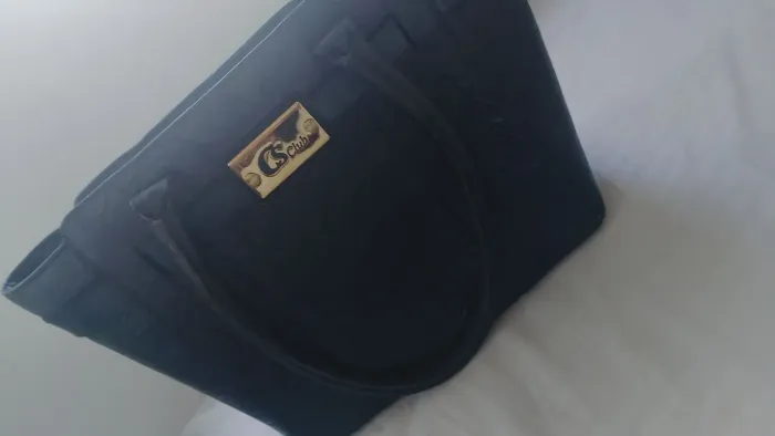 Bolsa Carmen sterffans em bom estado