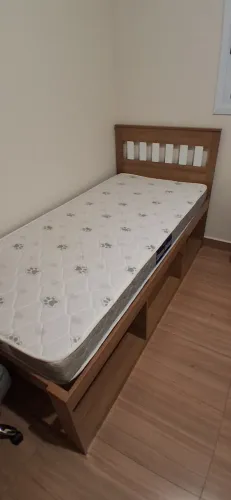 Cama Solteiro com colçhão