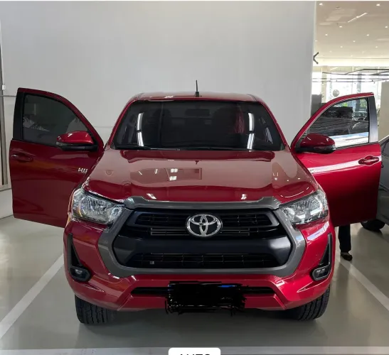 Toyota Hilux CD SR 4X4 2.8 TDI Diesel Aut. 2024