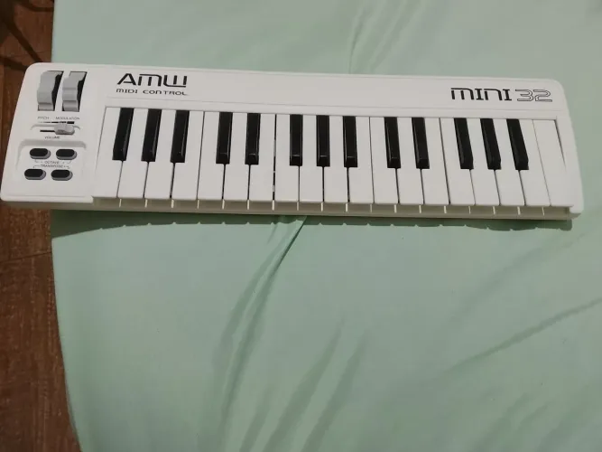 Mini controlador  sem uso  200 reais