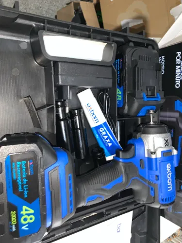 Ch de impacto de 1/2 exbom com duas baterias 