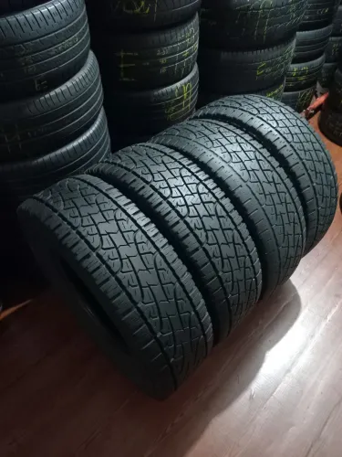 Jogo de pneu 265/75/16 Pirelli Scorpion ATR faixa branca. R$2199,00 o jogo. Disk entrega