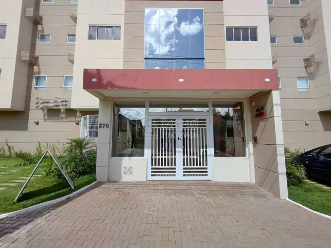 Locação de Apartamentos / Padrão na cidade de Araraquara