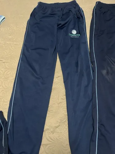 Fardamento Conecta Smart School