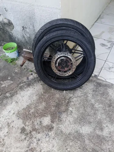 Vendo rodas Honda Titan