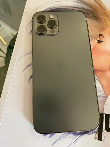 iPhone 12 Pro estado de novo - bateria 100%