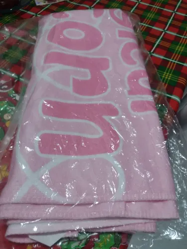 Vendo essa toalha infantil nova