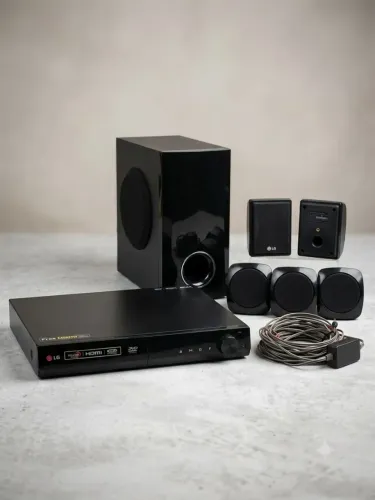 HOME THEATER LG