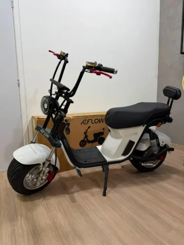 Scooter Elétrica Eflow 1000W - Zero Km - Apenas 0,15 km Rodados
