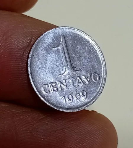 10 raras moedas 1 centavo de cruzeiro ano 1969 em perfeito estado.