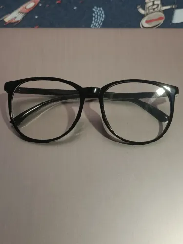 Óculos Feminino Vintage Redondo Estiloso Preto