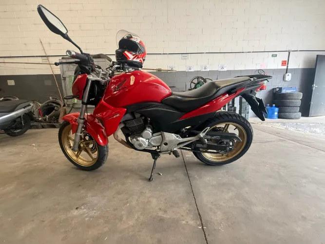 Cb300r 2015 - impecável