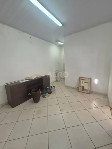 Casa para aluguel e venda com 192,51 m² e 3 quartos em Jardim Ferraz, Bauru - SP