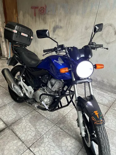 CG 150 ESDI CARGO 2014