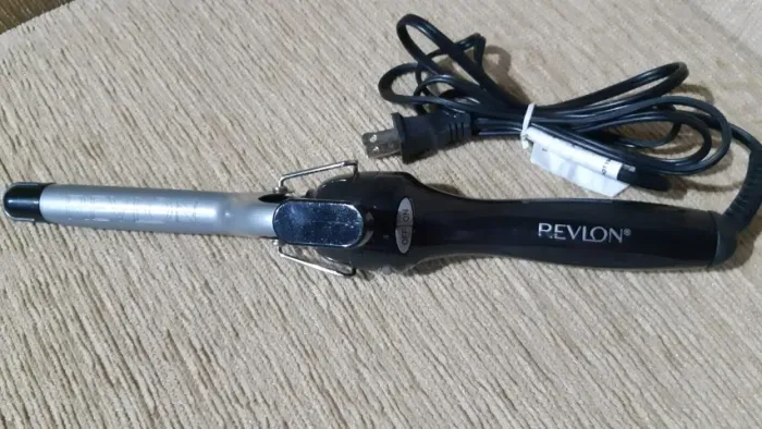 Modelador de cachos 127V Revlon Perfect Heat Triple Ceramic RV051