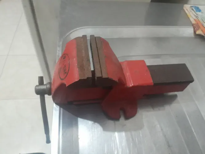 Morsa número 3 praticamente nova.