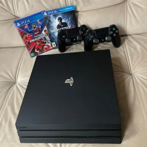 Playstation 4 PRO - lacrado nunca aberto 2 controles e jogos