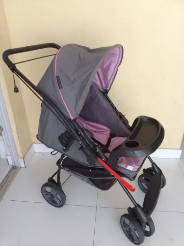 Carrinho de bebê Millano