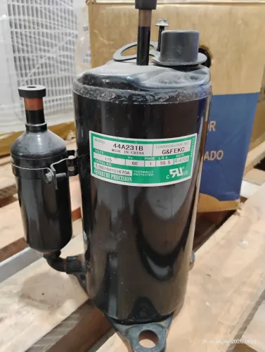 COMPRESSOR MOD 44A231B AR CONDICIONADO RECHI 11000 BTU 115v