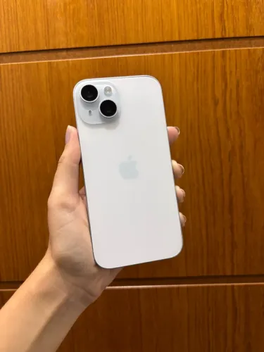 IPHONE 15 - BATERIA 90%