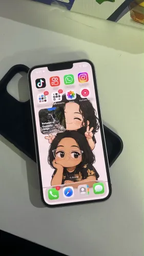 Vendo um iPhone 14 128g