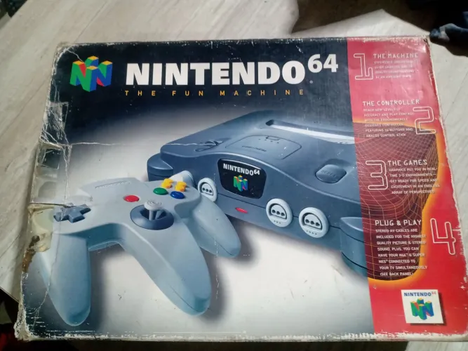Caixa sem isopor Nintendo 64. Só caixa.