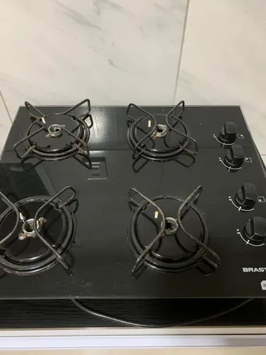 Cooktop 4 Bocas Brastemp com Grades Piatina e Acendimento Automático