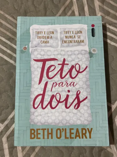 Livro Teto para Dois 