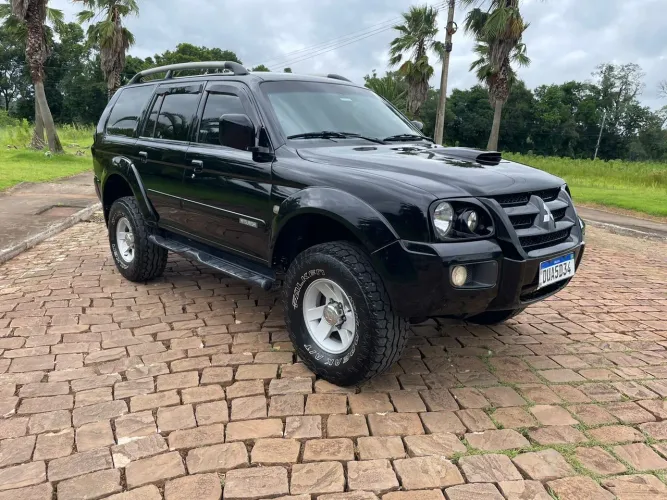 Mitsubishi Pajero Sport HPE 2.5 4X4 Diesel Mec. 2007