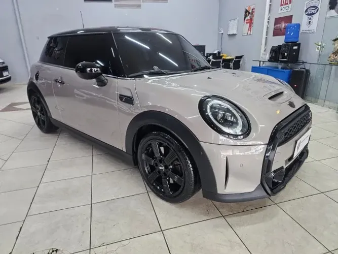 Mini Cooper S 2.0 Turbo 16V 3P Aut. 2024