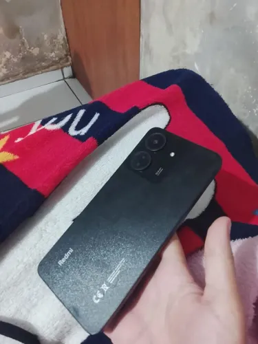 troco os dois por dois iPhone (xr ou 11) e dou uma volta de $800