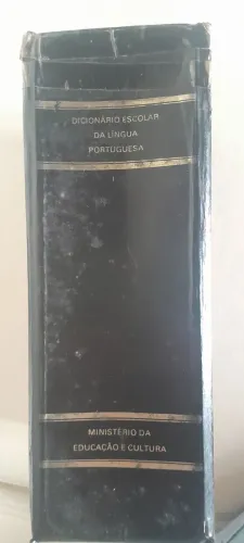Dicionário Língua Portuguesa no ano de 1980