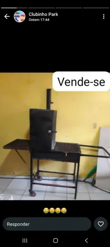 Churrasqueira com defumador
