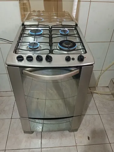 Fogão Electrolux De Inox Espelhado 4 Bocas e Forno Funcionando Perfeitamente