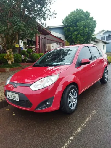 Ford Fiesta Sedan SE 1.6 8V Flex 4P 2014