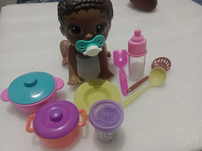 Boneca baby alive hora da papinha