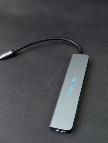 Hub USB C it-blue