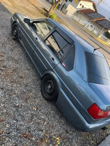 Volkswagen Santana 1.8 MI 2001