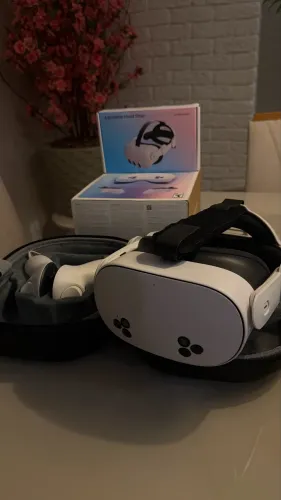 Óculos De Realidade Virtual Meta Quest 3s 128gb Branco + Batman + HeadStrap + Case