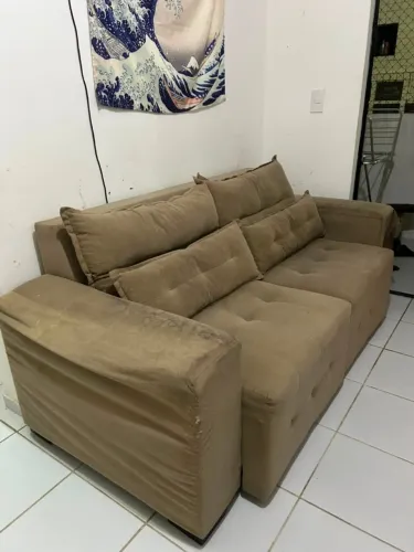 Sofá para 3 ou 4 pessoas