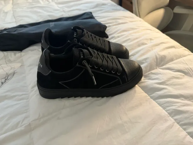 Tenis numeris tamanho 41 novo
