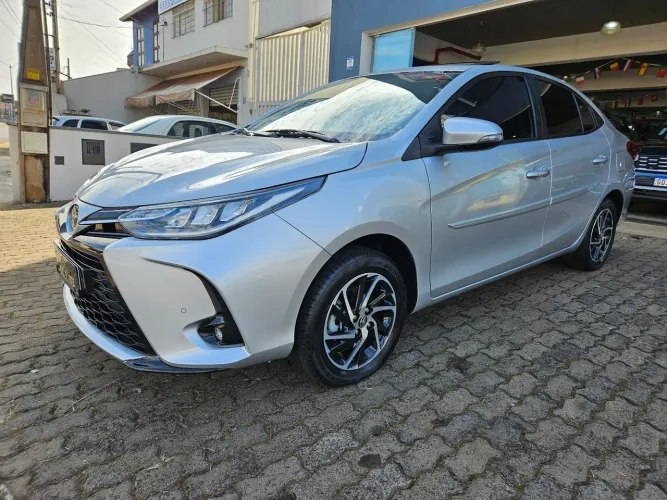 Toyota Yaris XLS Sedan 1.5 Flex 16V 4P Aut. 2024
