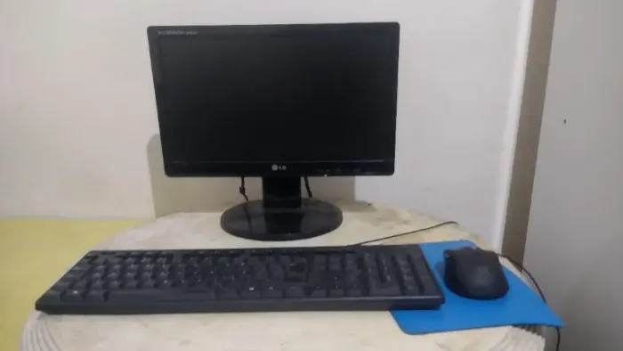 Computador Completo Ideal para Estudos, Home Office e Trabalho - Com SSD